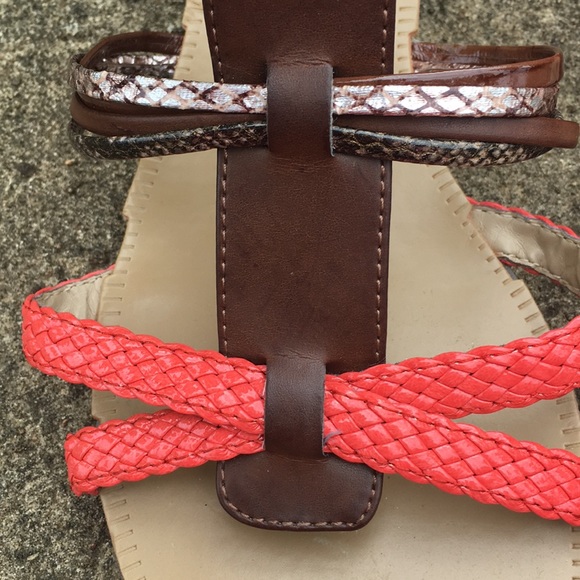 Bandolino Sandals - Picture 6 of 8